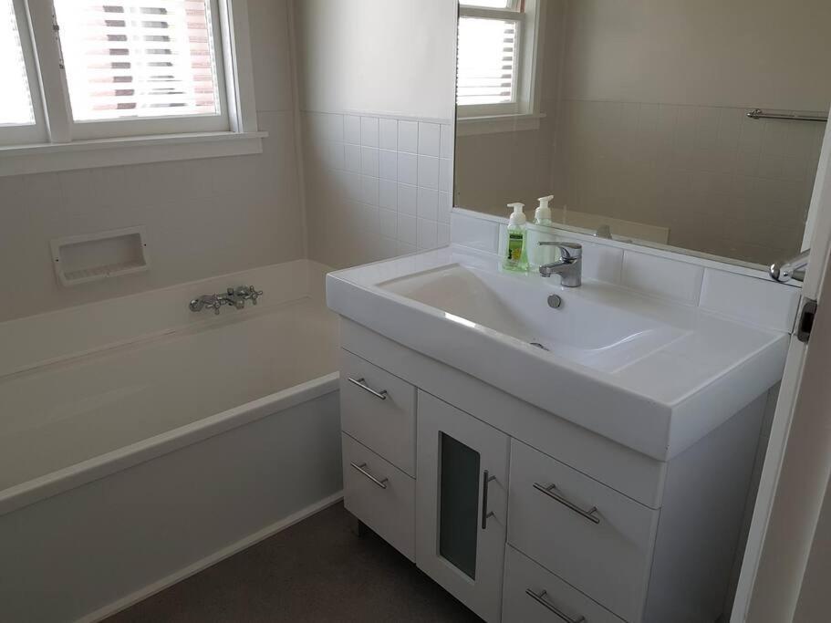 Handy Location - 3Brd Home! Timaru Exterior foto